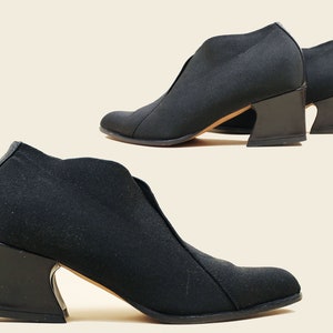 90s Vtg Jones New York Black Textile Sculptural Chunky Heel Ankle Boot Slip On Loafer Designer Italy Women&#39;s 5.5 EU 35.5