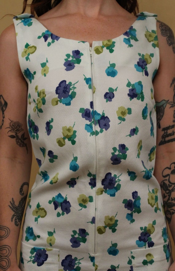 60s Vtg Mod White Green Blue Floral Cotton Romper… - image 8