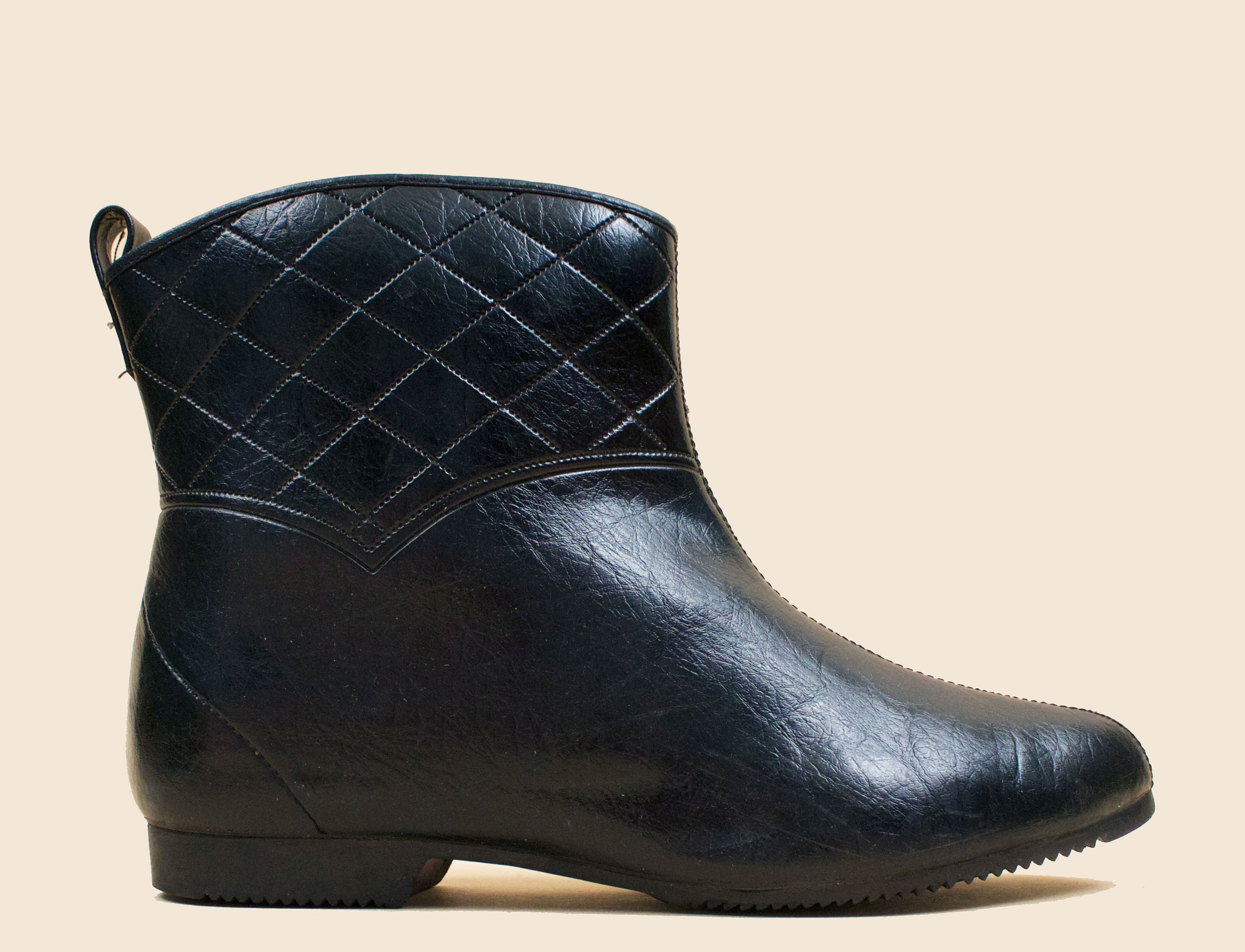 50s 60s Vtg Made in Japan Black Rubber Rain Boot Galosh Slip On Ankle Pixie Mod Pin Up US 6 EU 36