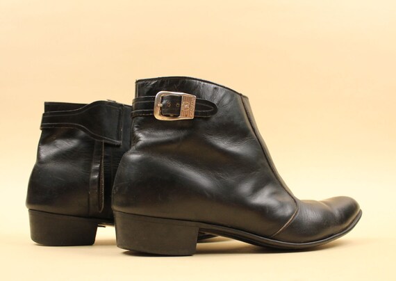 60s Vtg rare Black Leather Ankle Boot Zip Up Chel… - image 7