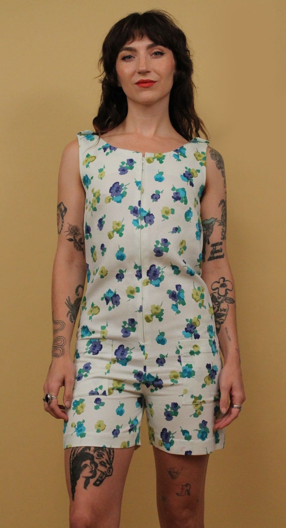 60s Vtg Mod White Green Blue Floral Cotton Romper… - image 3