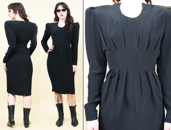 80s Vtg Futuristic Big Shoulder Black Pleat Long … - image 1