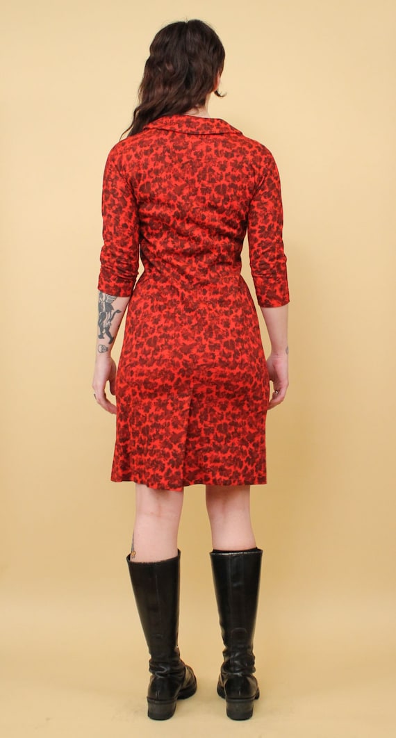 40s 50s Vtg Red & Brown Novelty Print Dress Colla… - image 5