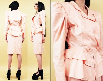 80s Vtg Pale Pink 2pc 100% Cotton Skirt Suit Peplum Blazer Pencil Wiggle Barbie Valentines Day All That Jazz Women's tag 5/6 XS