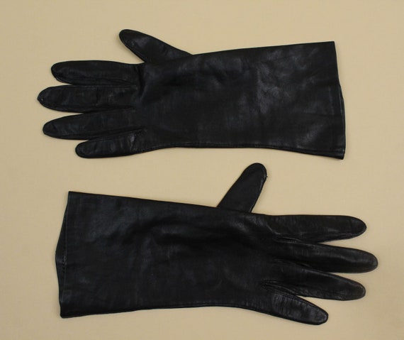 60s Vtg Black Italian Leather Gloves Soft Buttery… - image 6