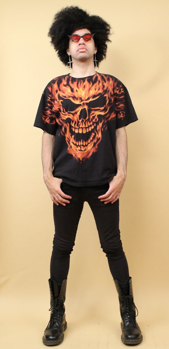 90s Y2K Vtg Black & Orange Flame Skull Skeleton Shirt Tshirt 90s Y2K Vtg Black & Orange Flame Skull Skeleton Shirt Tshirt