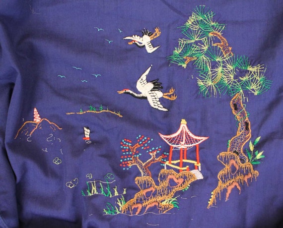 40s 50s Vtg Blue Cotton Chinese Embroidered Robe … - image 2