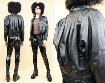 80s Vtg Black Batwing Cropped Leather Jacket Zip Up Front Cafe Racer Goth Punk Unisex Pleated Back Women's S-M Men's Xs