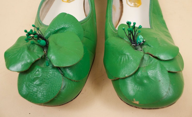 kelly green ballet flats