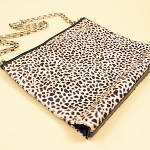 90s Vtg Pony Fur Cheetah Print & Black Leather Reversible Chain Strap Purse Square Shoulder Bag Handbag Large 12&quot;x10&quot;x1.5&quot;