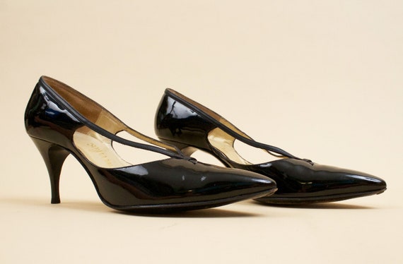 50s Vtg Black Patent Leather Pointy Kitten High H… - image 2