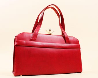 50s 60s Vtg Dark Red Vinyl Handbag Envelope Purse Hard Shell Kiss Lock 11" x 6.5 "