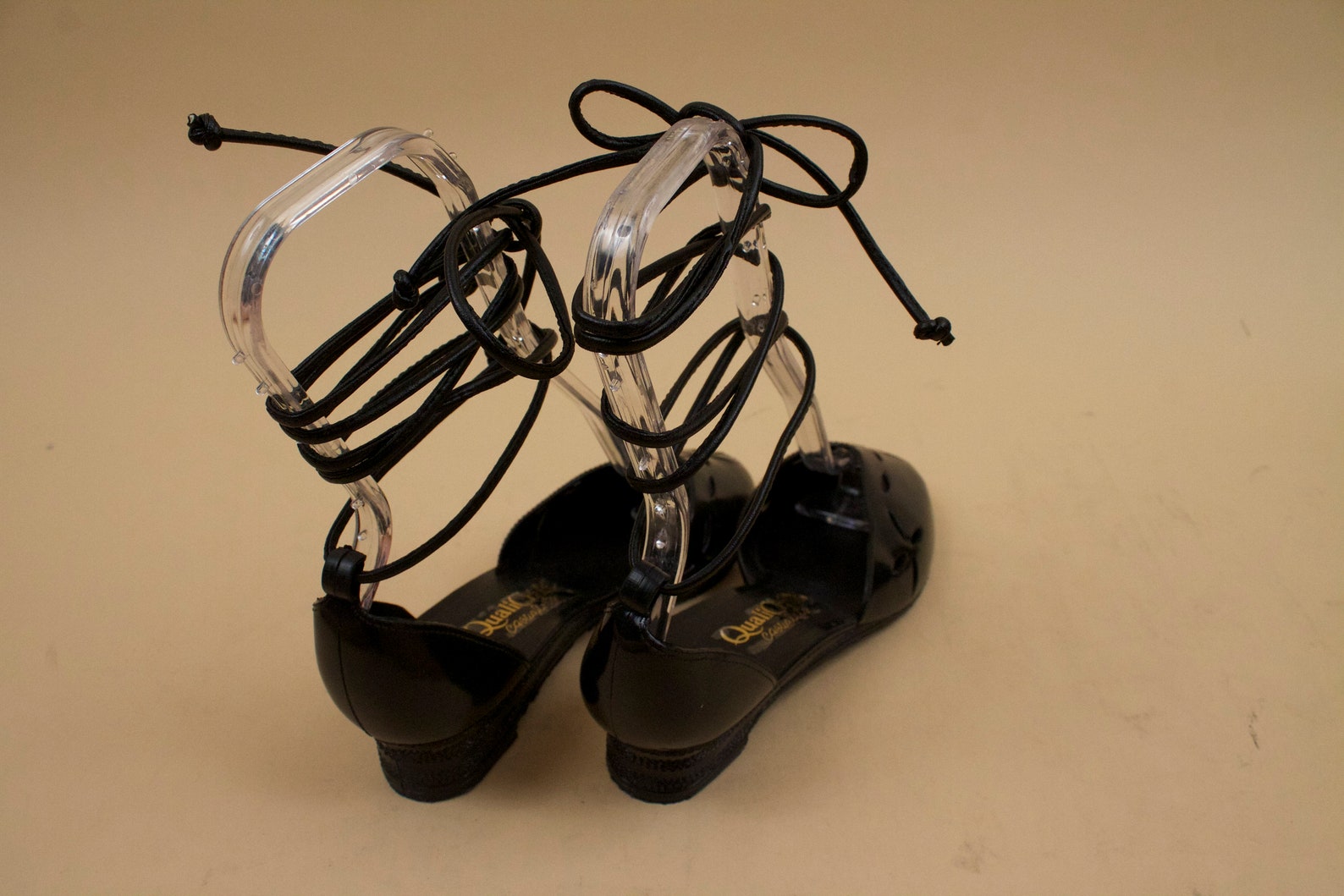 80s does 50s vtg rare deadstock qualicraft jet black jelly lace up ballet slipper sandal / cut out wedge comfy flat shoe 7 6.5 e