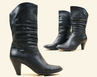 70s 80s Vtg Black Leather Mid Calf High Heel Pull On Boots Pointy Almond Toe Women&#39;s US 7 EU 37.5