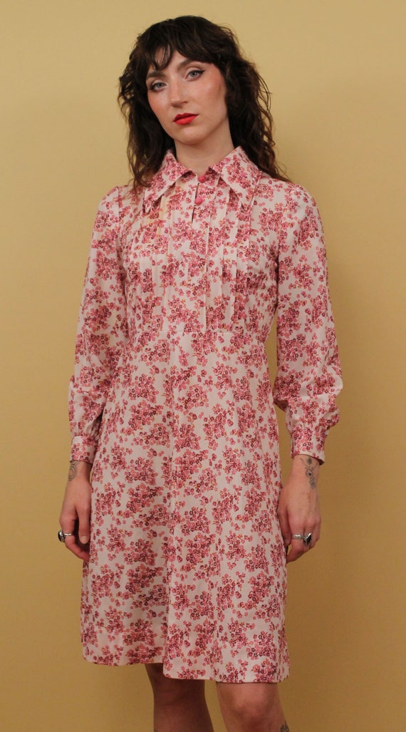 70s Vtg Pink Floral Polyester Long Sleeve Collare… - image 2