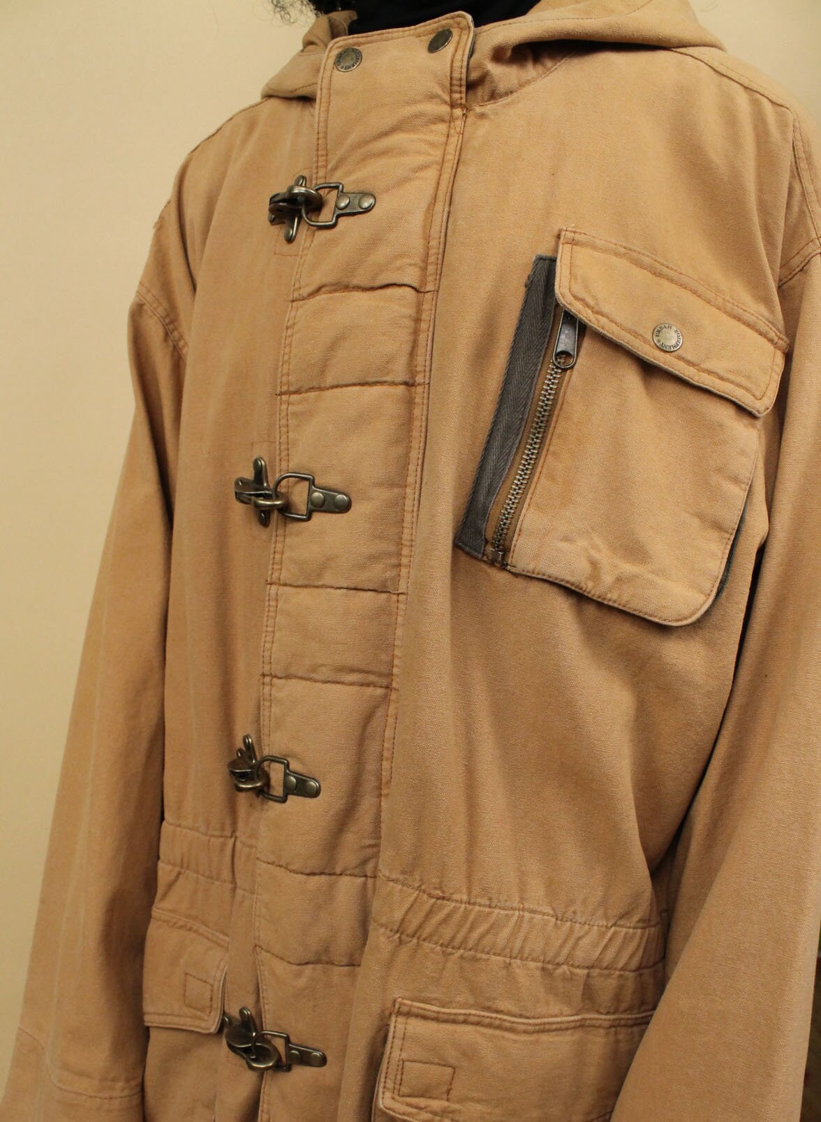 80s 90s Vtg Brown Cotton Canvas Metal Clasp Oversized Chore 80s 90s Vtg Brown Cotton Canvas Metal Clasp Oversized Chore