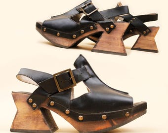 Vtg Fluevog Clog Wood Platform Sandal Black Leather Shoe Stud Detail Women's approx. US 7.5 EU 38