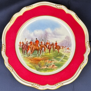 Spode Hunting Scenes "The Meet" Plate Red Border 10.75” Bone China England Fox Hunt