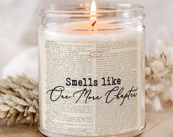Book Lover Candle Gift for Bookworm Smells Like One More Chapter Candle Gift For Readers Scented Soy Candle Jar Bookish Gift Literary Candle