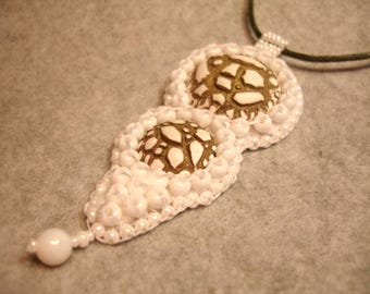 White Beaded Pendant Necklace: Khaki Cabochon, Shell Bead
