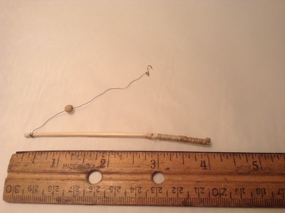 Mini Bamboo Fishing Pole Huck Finn Style Rod 3 to 6 for Dollhouse