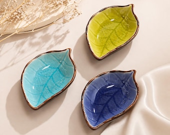 Platillo de cerámica con forma de hoja · Plato con esmalte craquelado · Plato para condimentos con forma de hoja · Plato pequeño para condimentos