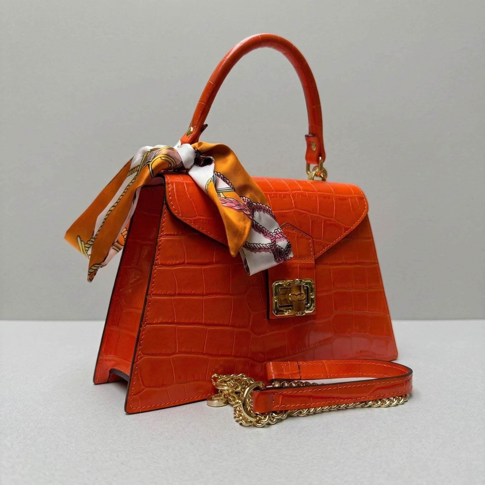 Borsa A Tracolla Donna In Vera Pelle Aren, Made In Italy. Misura 28x22x5 Cm, Tracolla Regolabile, Tasca Zip E Dust Bag Inclusa. - 2
