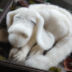 Needle felted sleeping Falkor from Neverending Story
