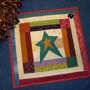 Boxed STAR Quilt Spring Summer Easter Prim Folk Eclectic Colorful Patchwork Keepsake Small Wall Hanging Basket Tuck Plant Mat Decoration