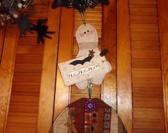 FLY..FLY..FLY!! - 3 Scrappy Halloween Ornies-Bat Ghost Pumpkin Swag Bunting Banner Garland Door Greeter