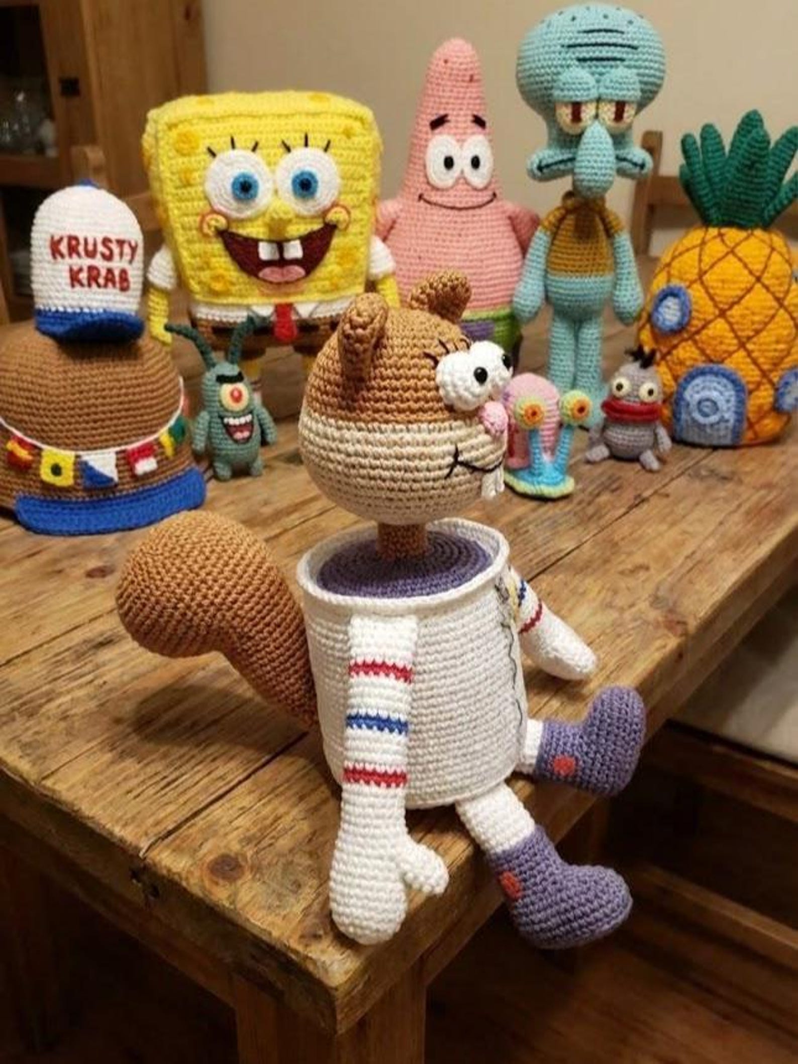 Sandy Cheeks Crochet Pattern – Texas Squirrel Amigurumi Spongebob ...