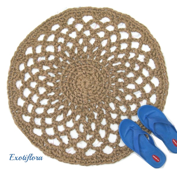 Crocheted Jute Rug – Round Doily Accent Mat, Natural Fiber (27")