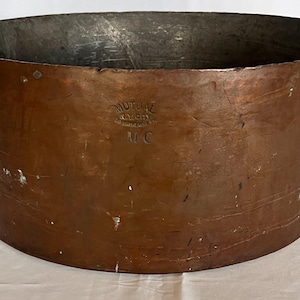 Large Antique Copper Pot Cauldron Kettle MUTUAL NY CITY 20 Catherine St