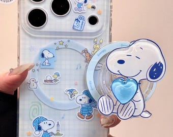 Custodia MagSafe Snoopy con impugnatura a cuore e ciondolo, custodia a scacchi blu per iPhone 17, 16, 15, 14 e 13 Pro Max, set regalo Kawaii Sleepy Peanuts