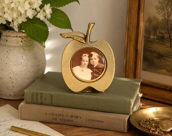 Vintage Brass Apple Picture Frame – Cottagecore Desk Decor, Retro Fruit Accent