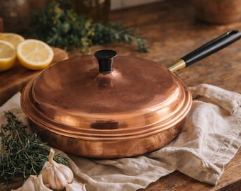 Vintage Copper Sauté Pan with Lid – French Farmhouse Rustic Kitchen Decor 10-11” Diameter