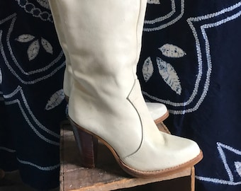 Vintage Tall Zodiac high heel cowboy boots. Size 5.5. Ivory with wood heel.