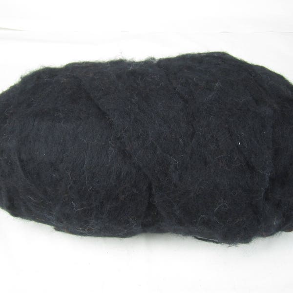 1 LB Core Wool Black - needle felting – spinning - wet felting - stuffing by Walking Palm