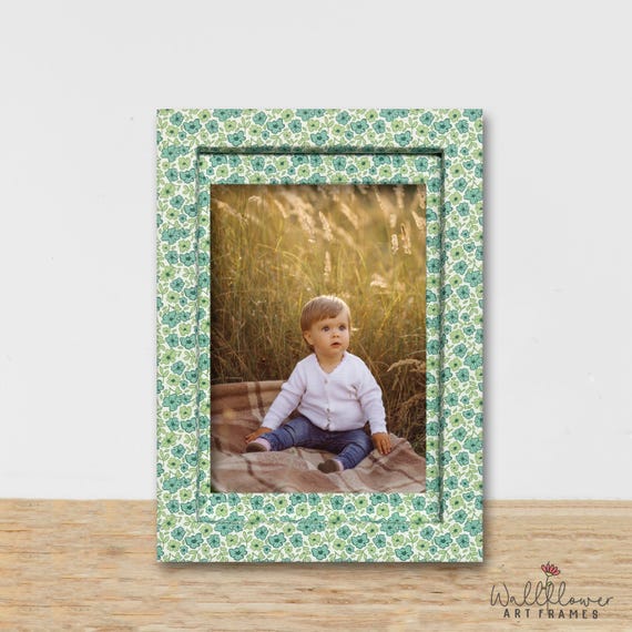 Blue Green Floral Wood Frame, Cottagecore Wall Decor, Dainty Flower Photo Frame (4x6/3.5x5)