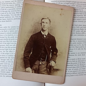 Cabinet Card of a young man, circa 1875