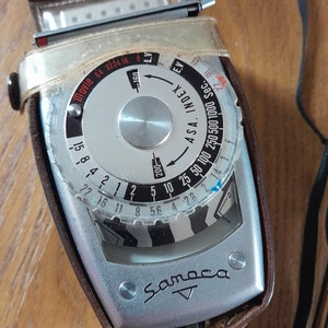 Vintage Samoca V hand-held photographic light meter