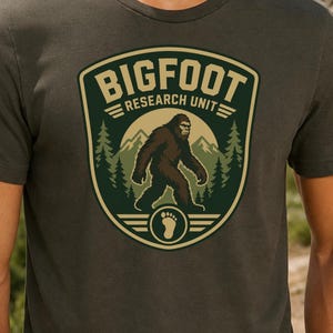 Bigfoot Research Unit Shirt, Sasquatch Badge Tee, Cryptid Research Shirt, Pacific Northwest Bigfoot Gift, Vintage Explorer T-Shirt