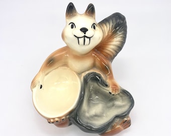 Squirrel Coin & Wallet Caddy 1957 Ceramic Fine Enterprise Calif USA