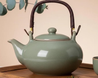 Ceramic Teapot with Rattan Handle, Japanese Loose Leaf Kettle, 900ml Tea Pot