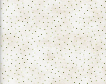 Beautiful Basics Maywood Studio Scattered Dots 8119-S4 100/% Cotton Quilting Citrus Yellow