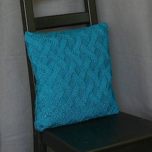 Knit pillow pattern, knitting pattern, knitting tutorial, pillow cover, home decor, decor pillow DIY knitted tutorial Morrow pillow
