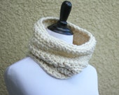 Chunky crochet cowl scarf mothers day gift white natural crochet neckwarmer chunky cowl