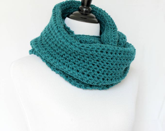 Crochet cowl, infinity scarf, knit cowl, large cowl, loop scarf, infinity loop, crochet scarf, teal cowl