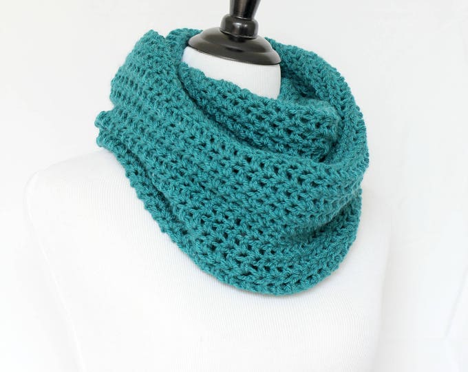 Crochet cowl, infinity scarf, knit cowl, large cowl, loop scarf, infinity loop, crochet scarf, teal cowl