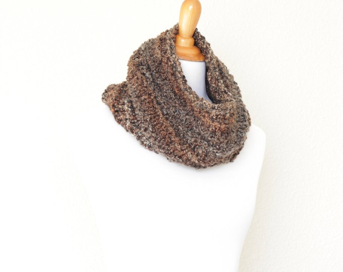 Knit cowl, chunky cowl, knit scarf, loop scarf, infinity scarf, chunky scarf, Meteorite scarf, chunky neckwarmer